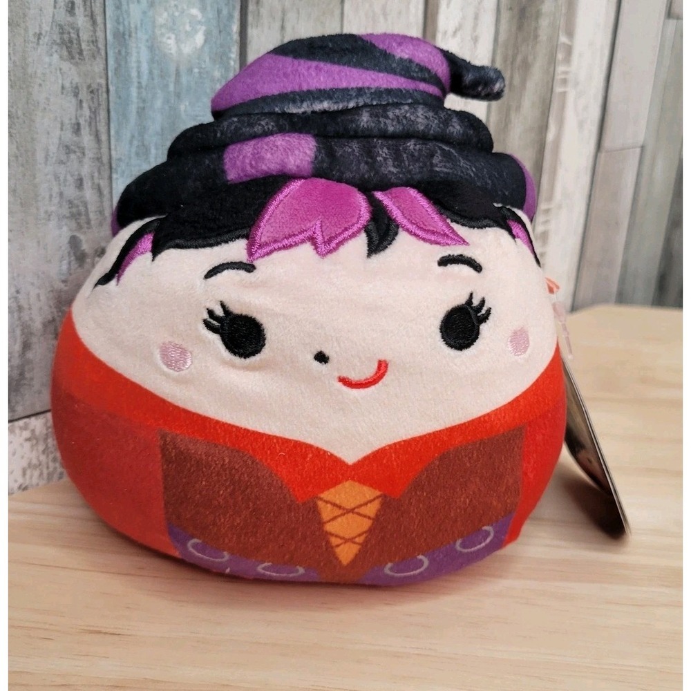 NWT Mary Sanderson Halloween Hocus Pocus Squishmallow Plush Disney Witch 5"